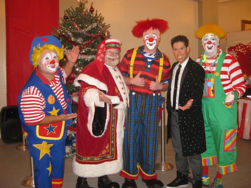 Sir Toony at the Holiday Circus with Pelukyta, Santa, Jozo, and Brad Ross